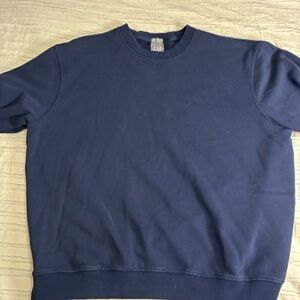 GAP Men's Navy Blue crewneck Sweater. Cotton blend. Pullover style. Size large